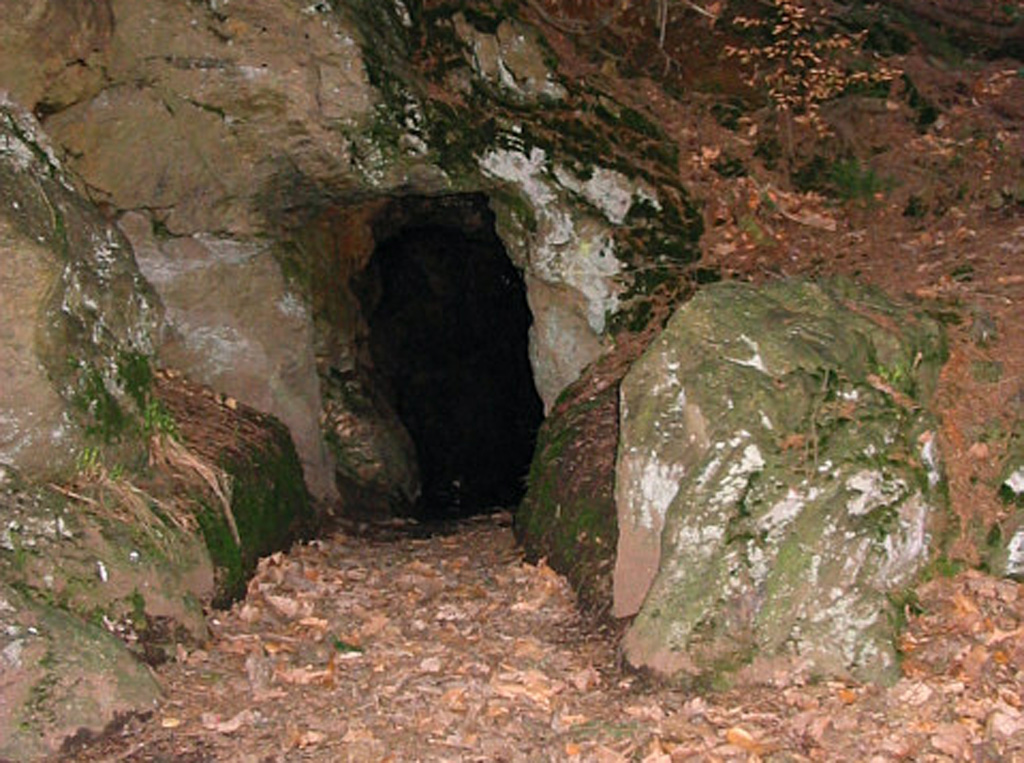 Fuchshöhle