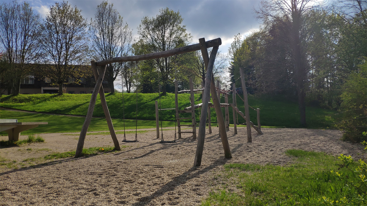 Spielplatz an der Grundschule in Pockau
