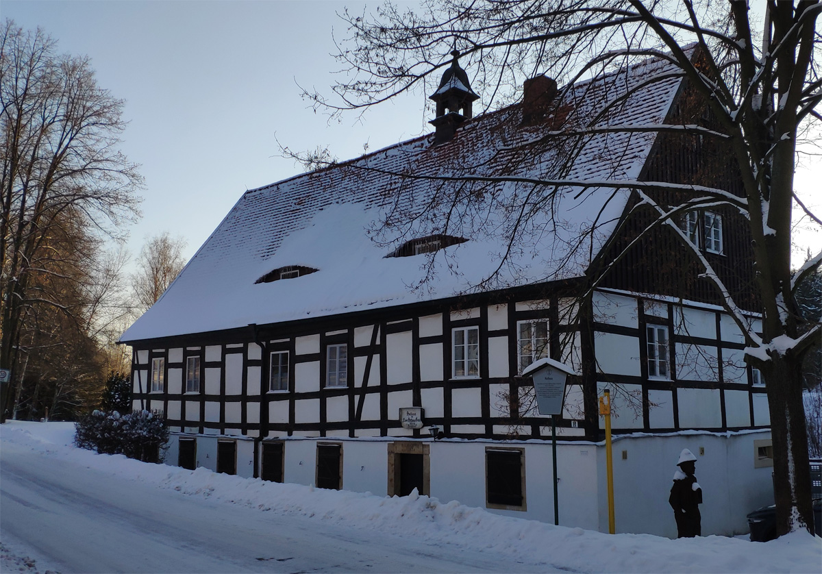 Huthaus der Neuen Hoffnung Gottes Fundgrube