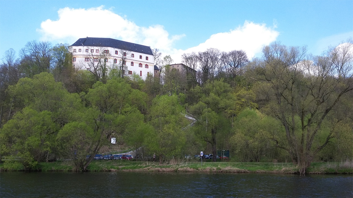 Schloss Sachsenburg